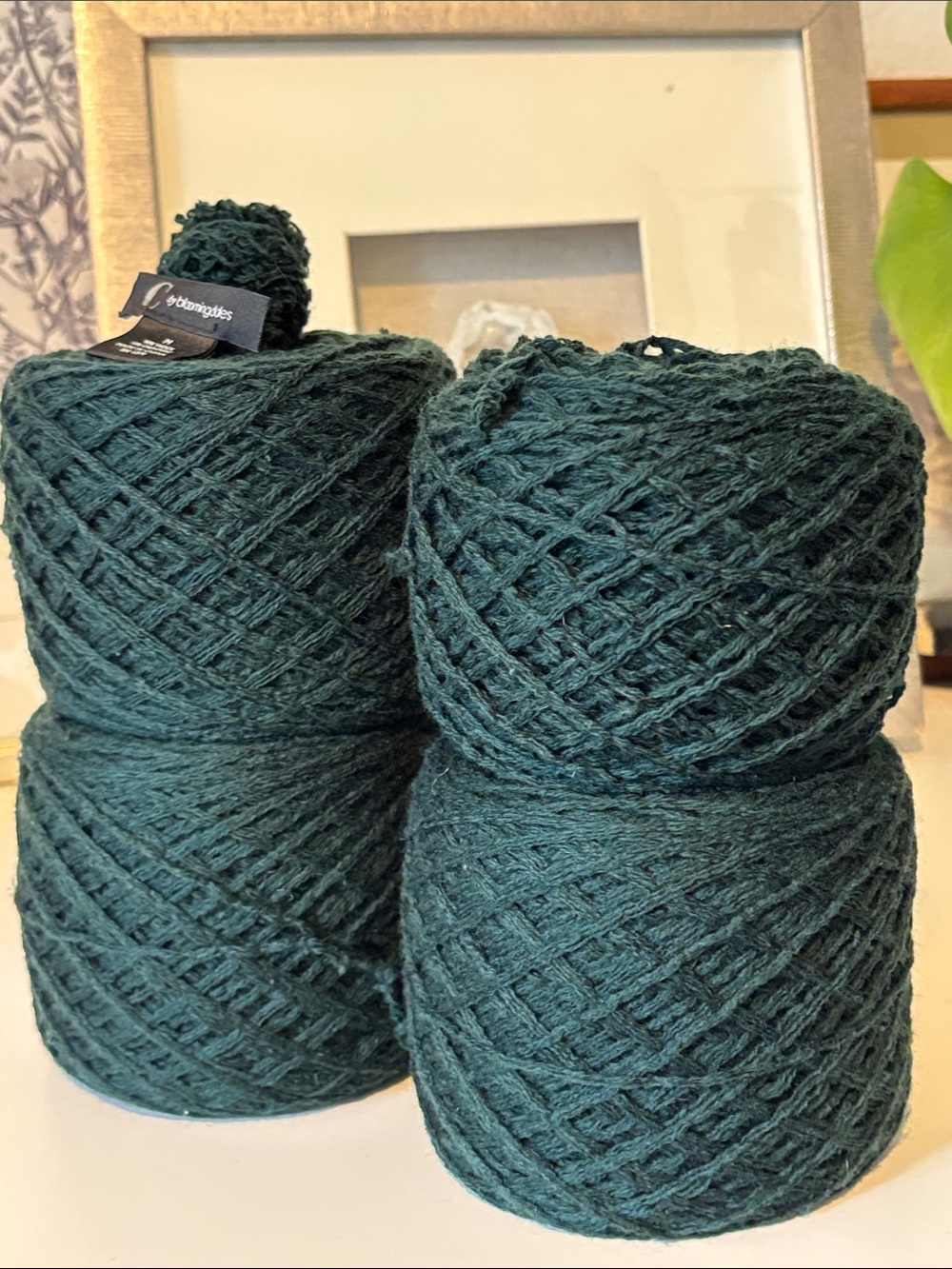 Wool Cashmere Blend Recycled Fingering Yarn Bundle of 4 Cakes 422 g Dark Green